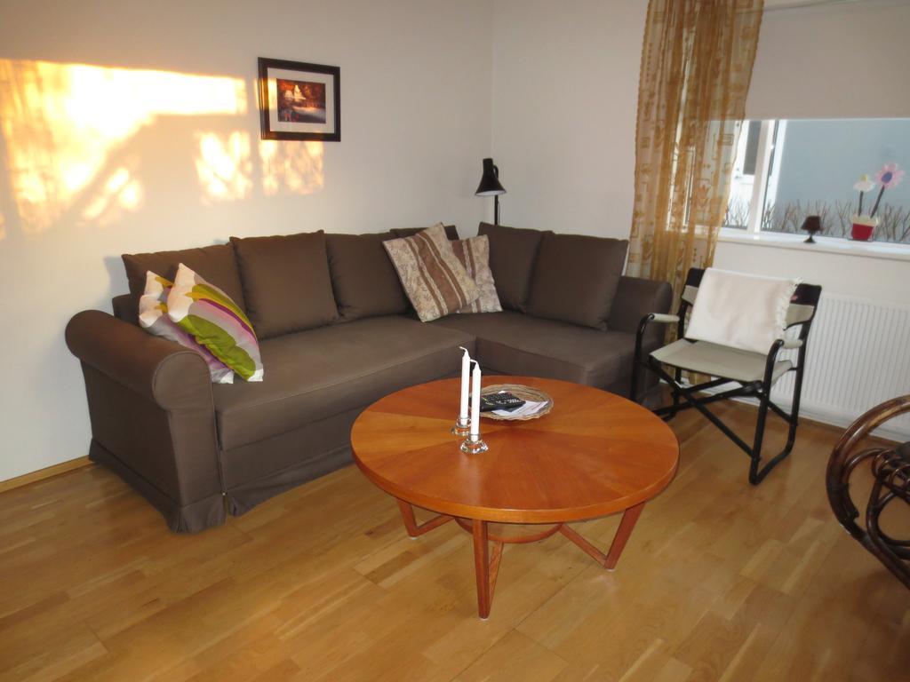 Teigur Guesthouse Akranes Esterno foto