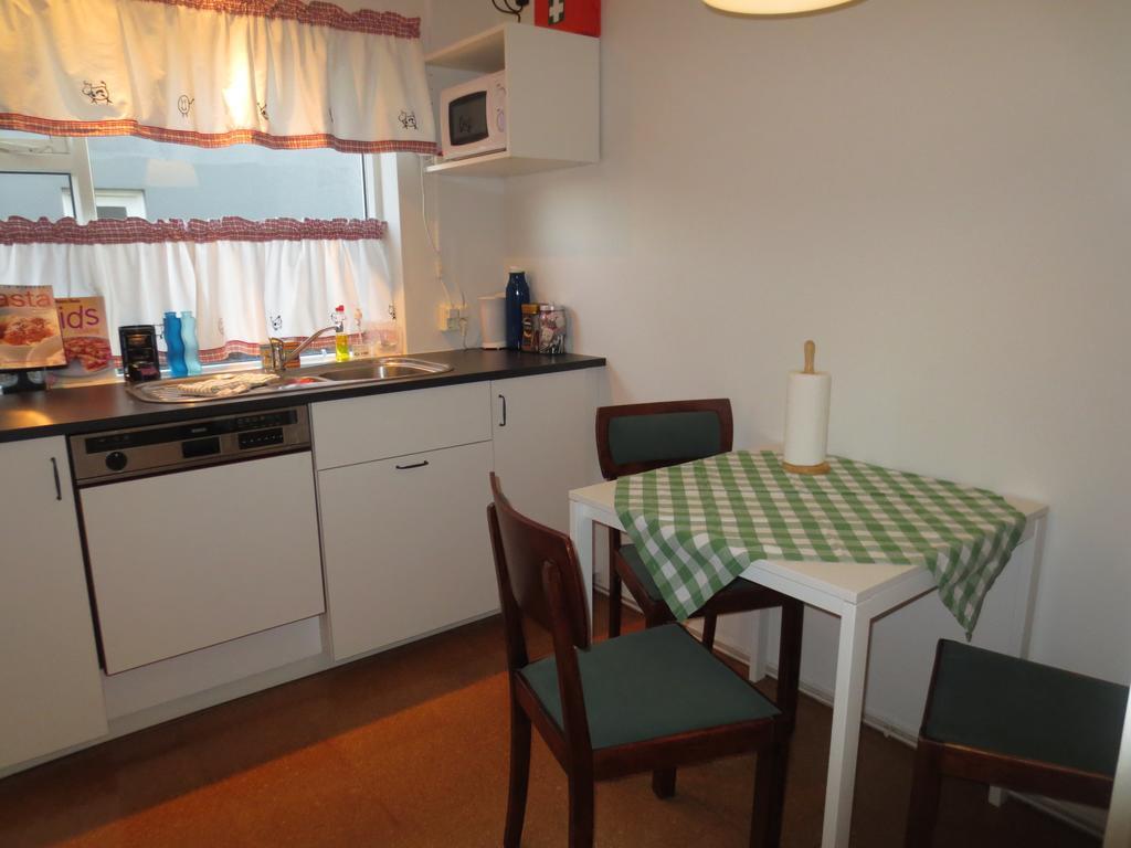 Teigur Guesthouse Akranes Esterno foto